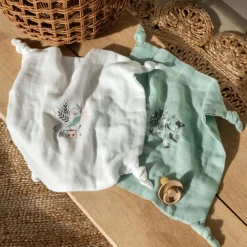 Carré Blanc Doudou coton bio Jardine blanc|Enfant Accessoires