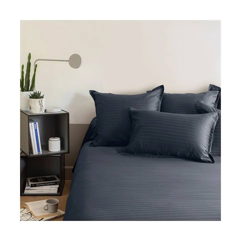 Carré Blanc Housse de couette satin de coton jacquard pois et rayures Prestige bleu nuit| Housses De Couette